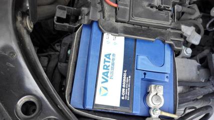 瓦尔塔(VARTA)蓝标免维护蓄电池L2-400/H5-60-L-T2-M 车管家专享 以旧换新 全国联保--发货很快,第二天就到货安装啦。安装师傅很