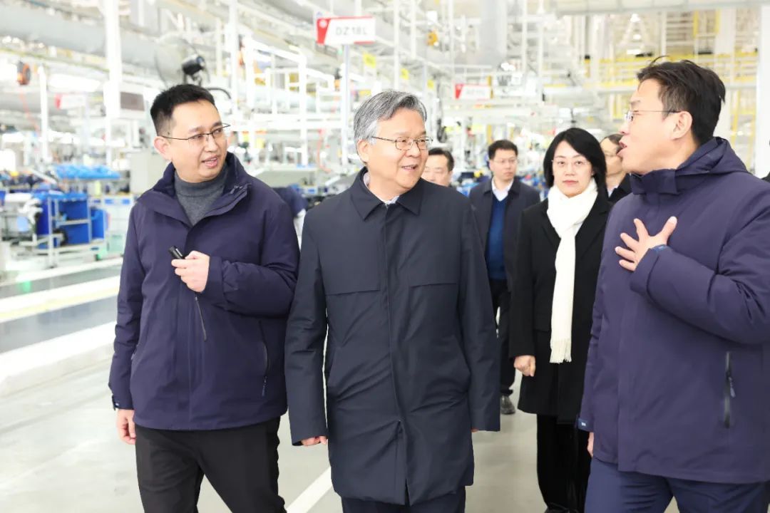 李殿勋赴襄阳市考察调研车管家发展情况